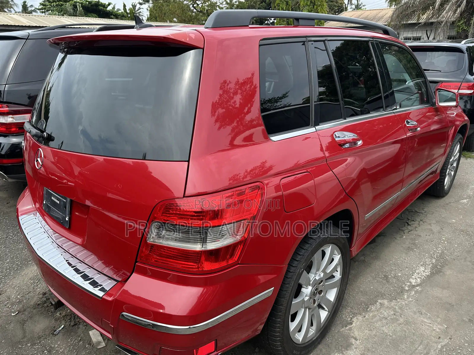 Mercedes-Benz GLK-Class 350 4MATIC 2011 Red