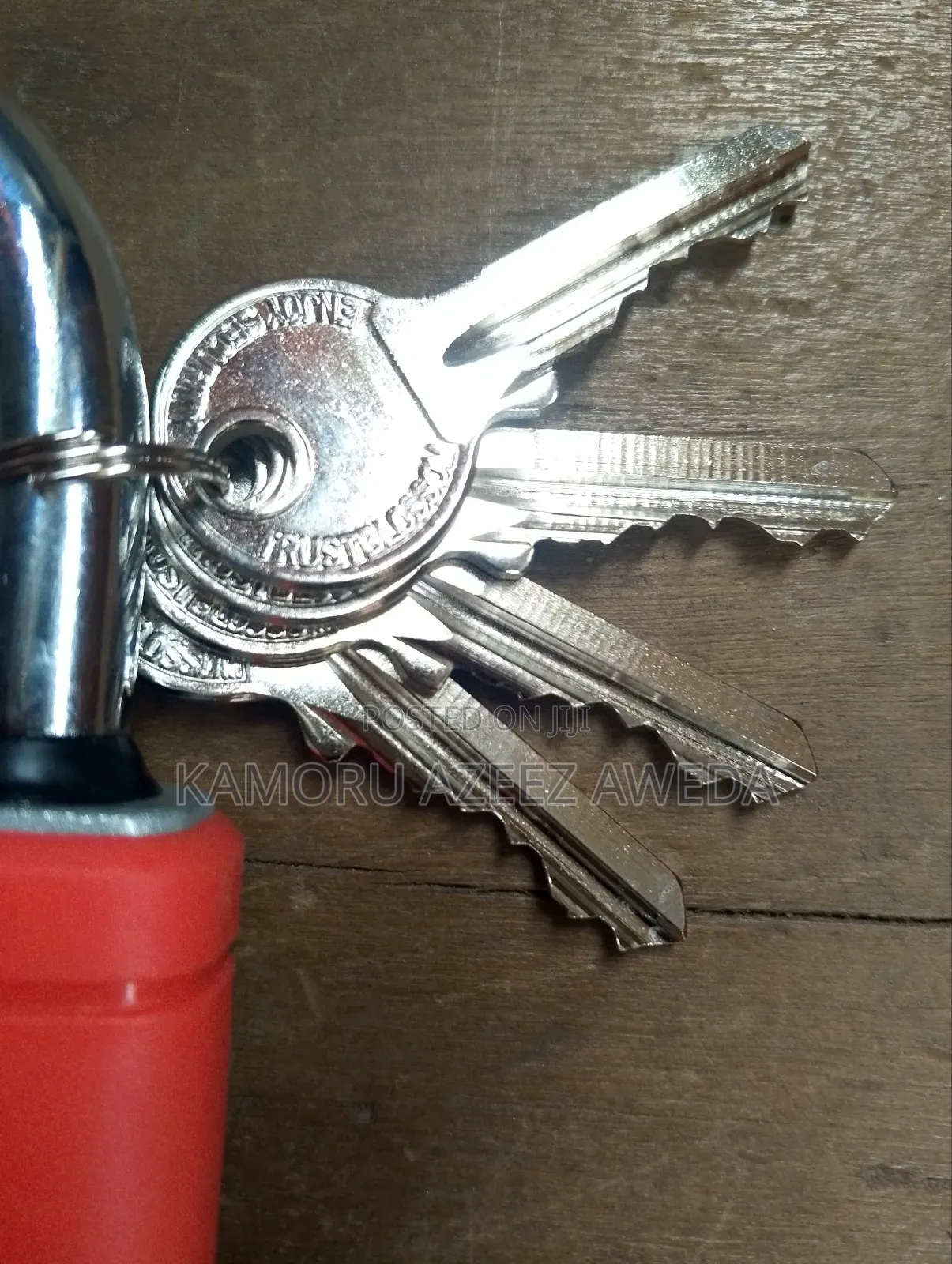 Blossom Padlock Original 750mm Aunty Rust