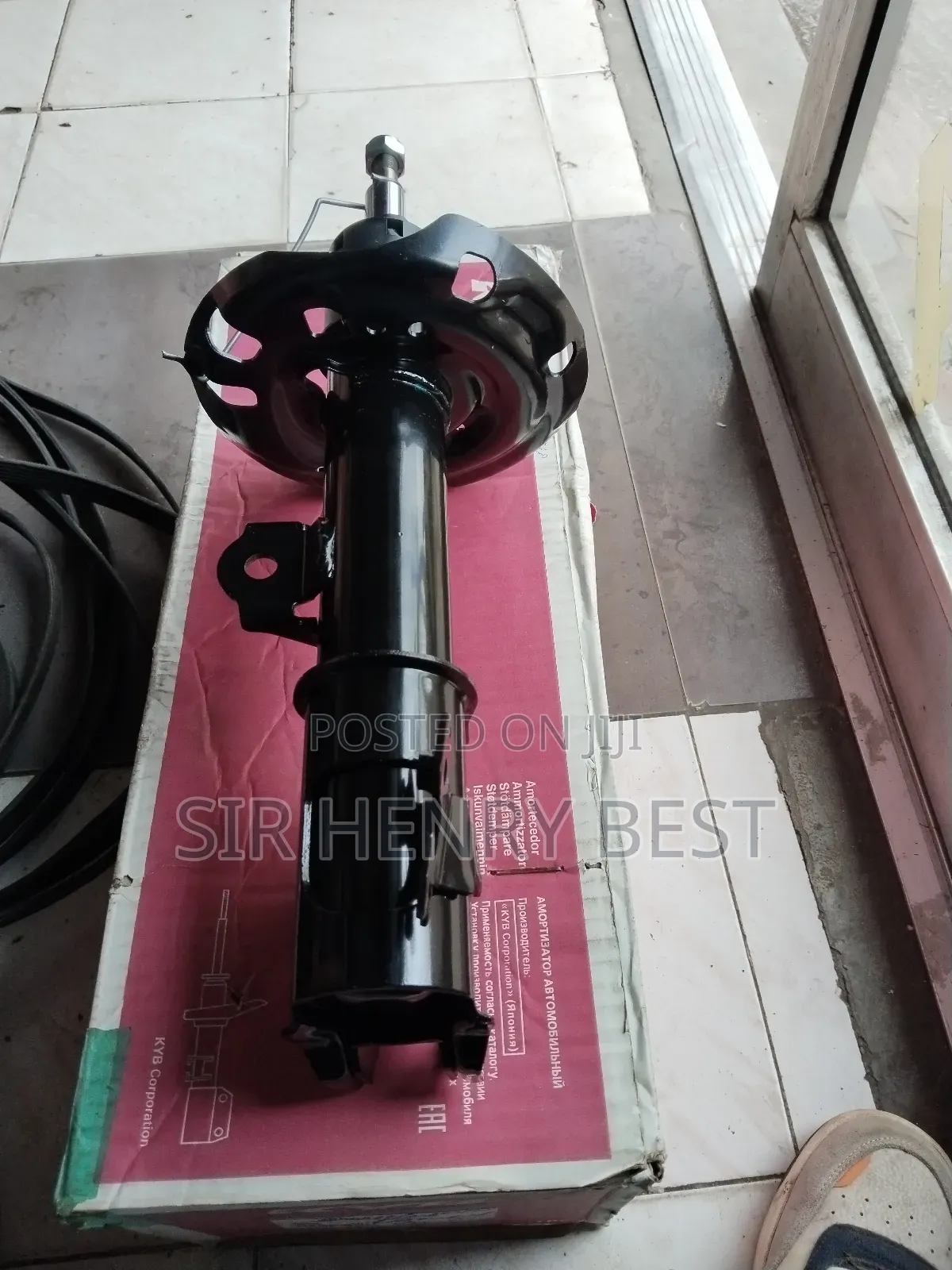 Front Shocks Absorbers Toyota C-hr .Kyb