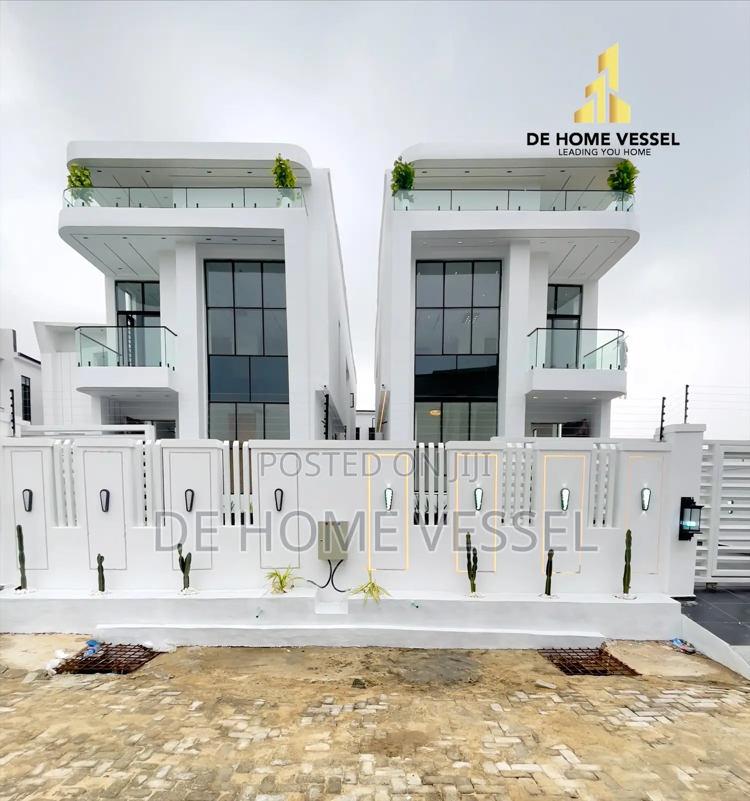 5bdrm Duplex in Lekki for sale