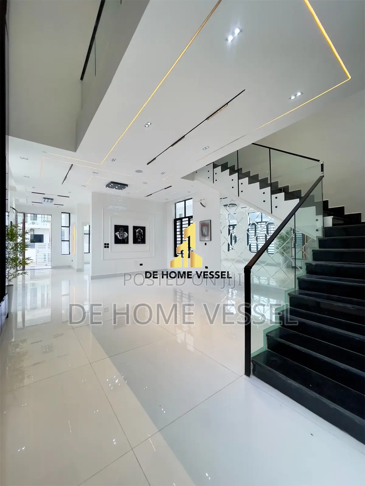 5bdrm Duplex in Lekki for sale