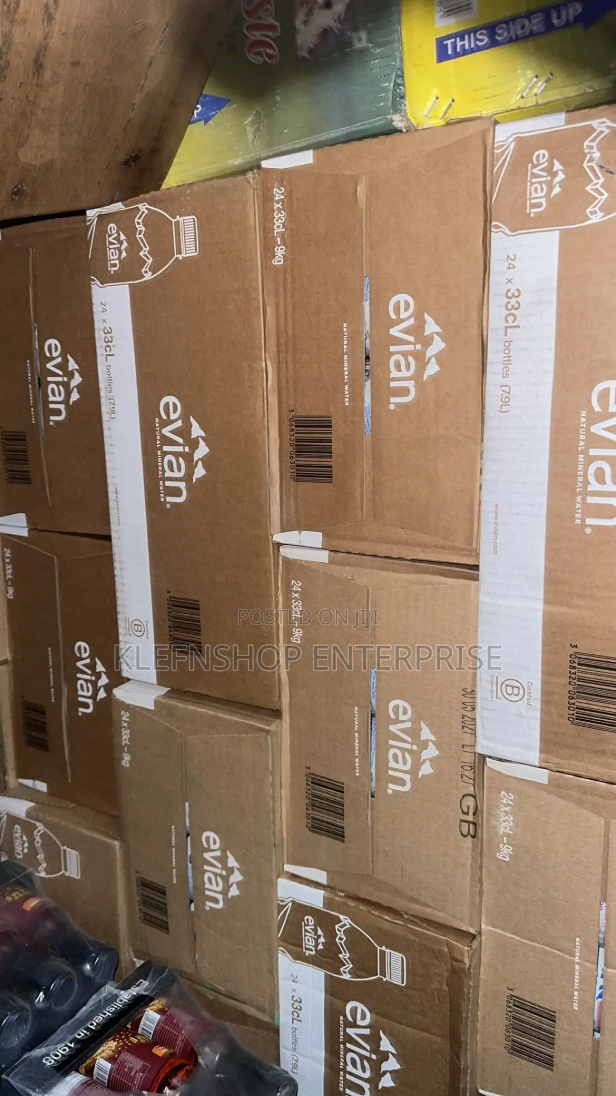 Evian Natural Mineral Water 33cl X 24 Plastics