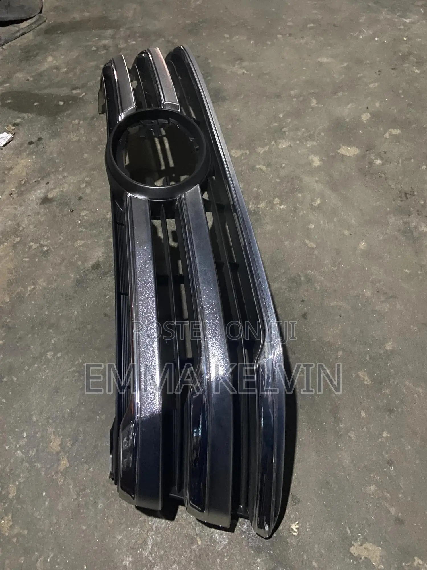 Front Grill for Toyota Hilux 2015 Model
