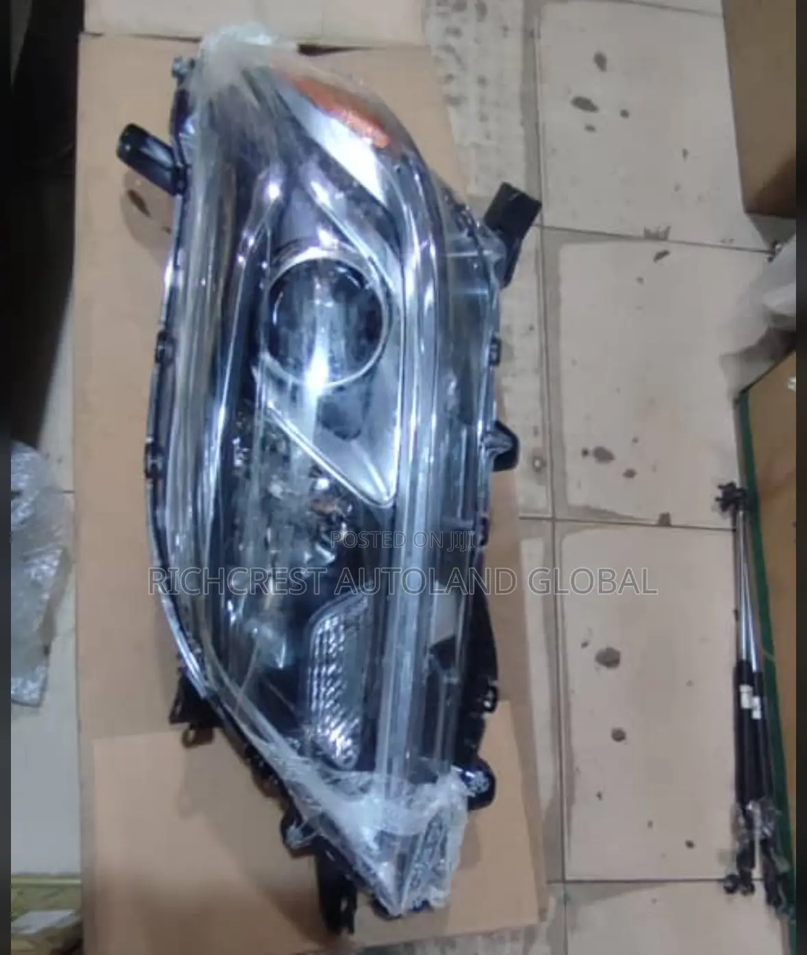 Toyota Sienna 2019 Depo Headlight / Headlamp