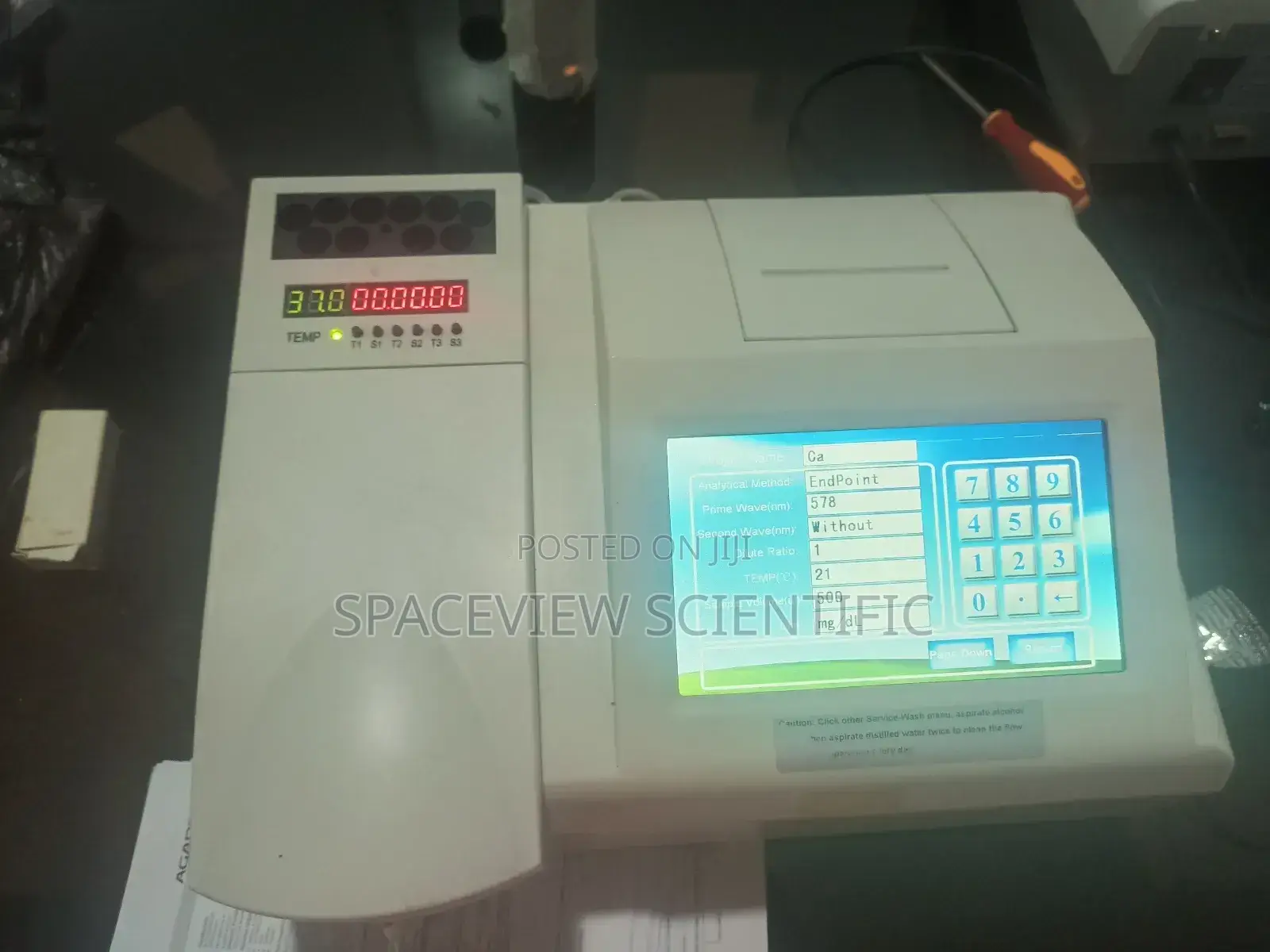 Semi Automated Chemistry Analyzer