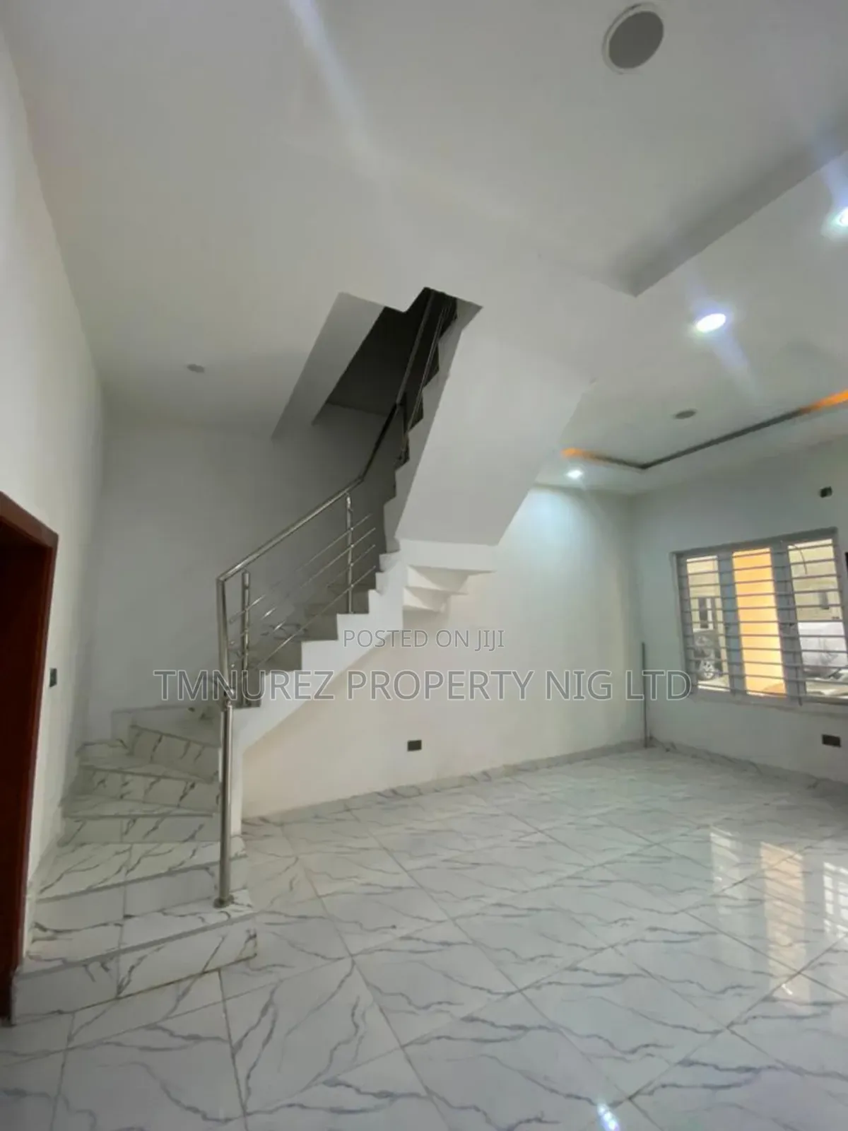 2bdrm Duplex in Haris Drive Estate, Ikota for rent