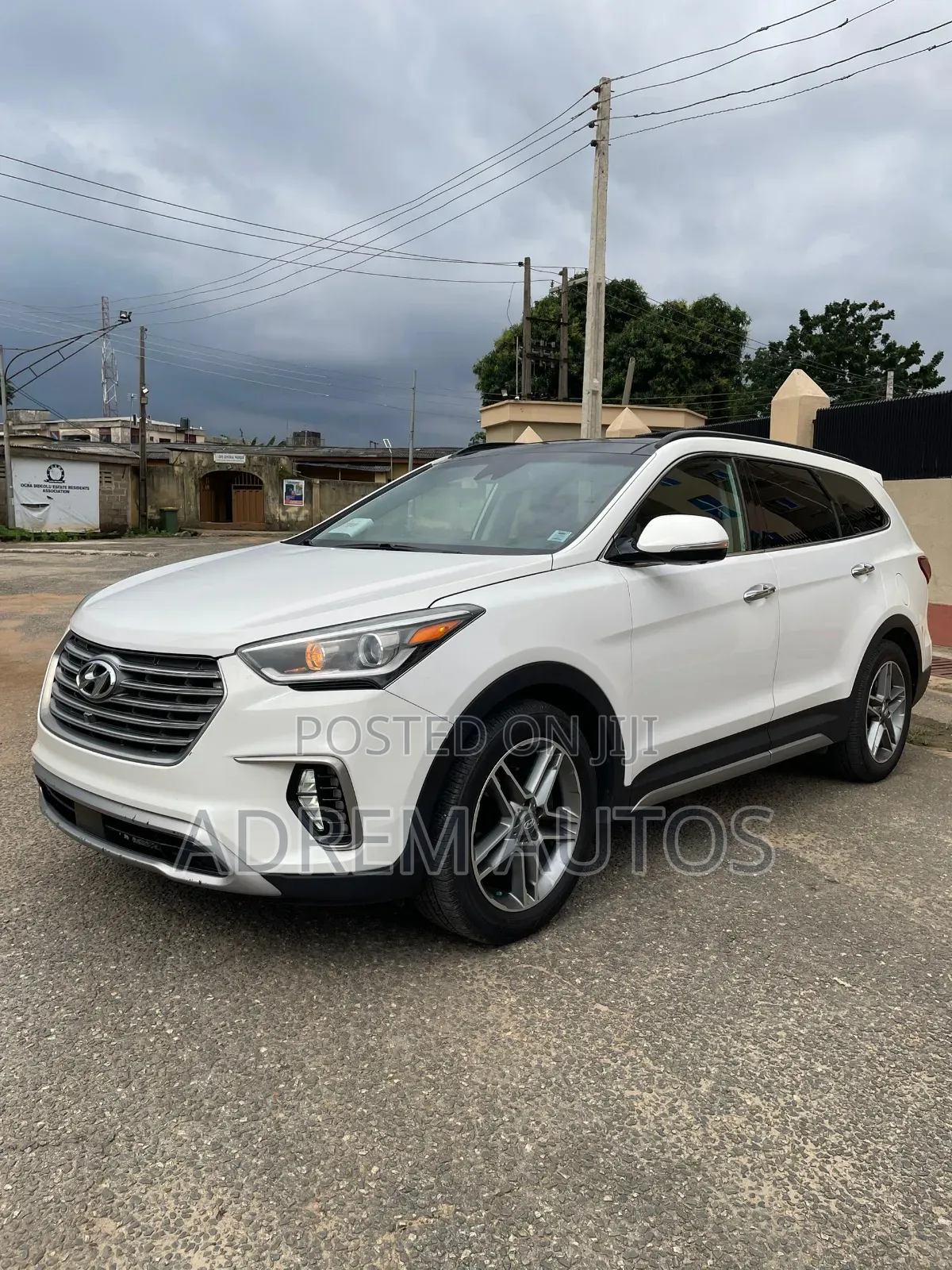 Hyundai Santa Fe Limited Ultimate AWD 2017 White