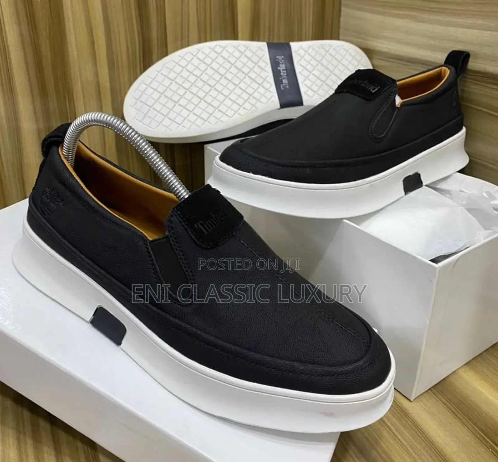 Top Quality Luxury Men's Sneakers Timberland Available In Store