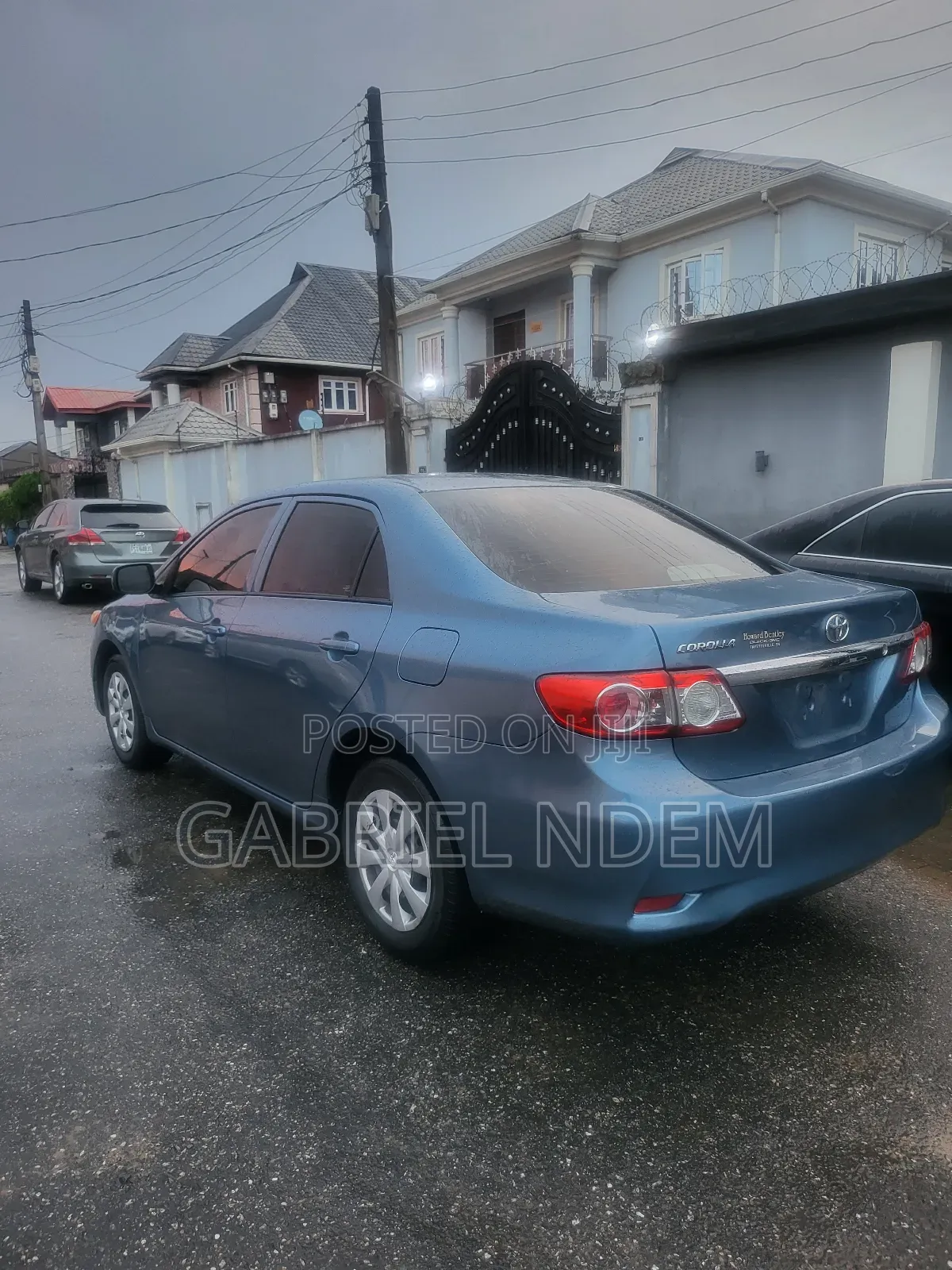Toyota Corolla LE 4dr Sedan (1.8L 4cyl 4A) 2013 Blue