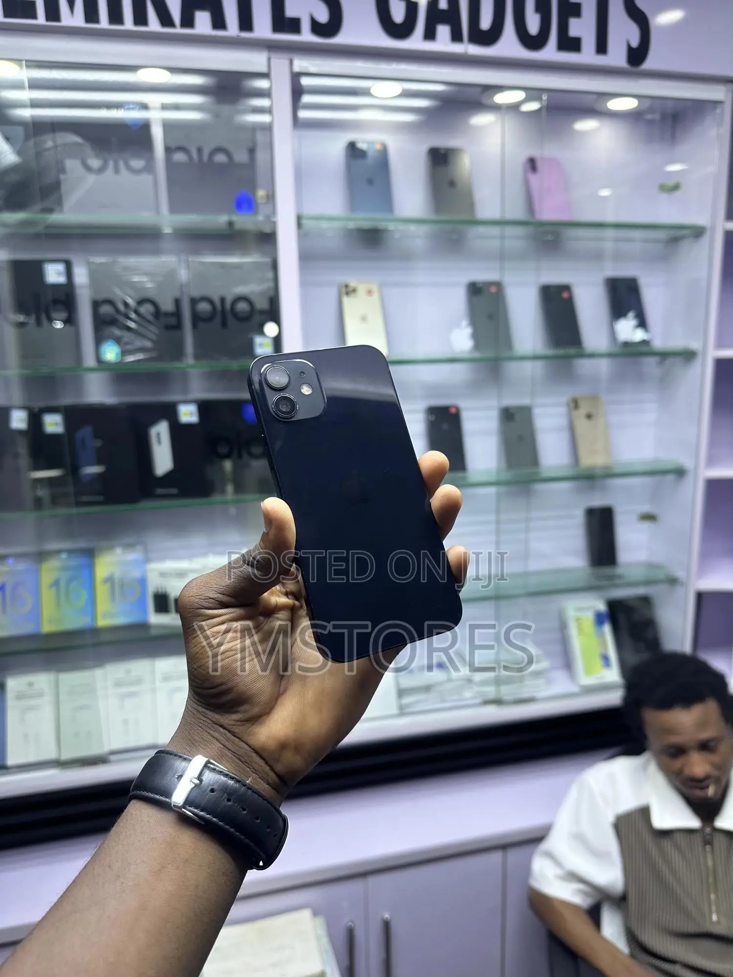 Apple iPhone 12 64 GB Black