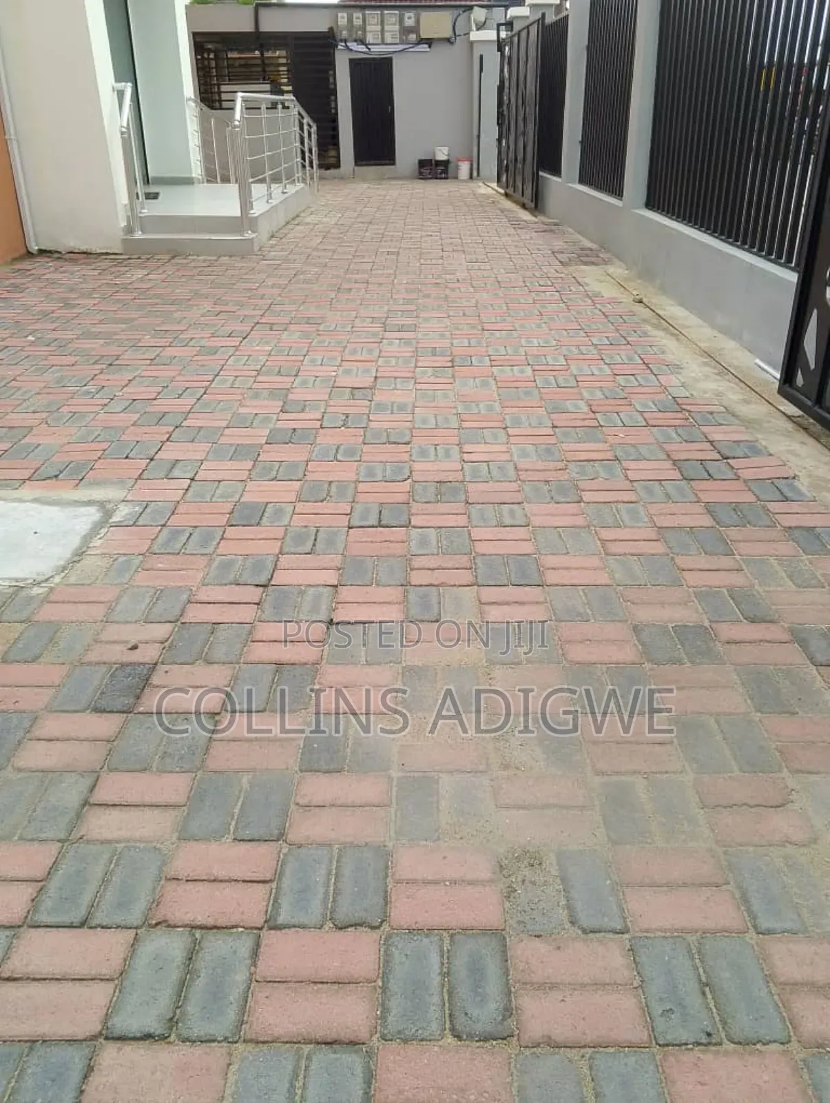 321sqm Office Space Chevron