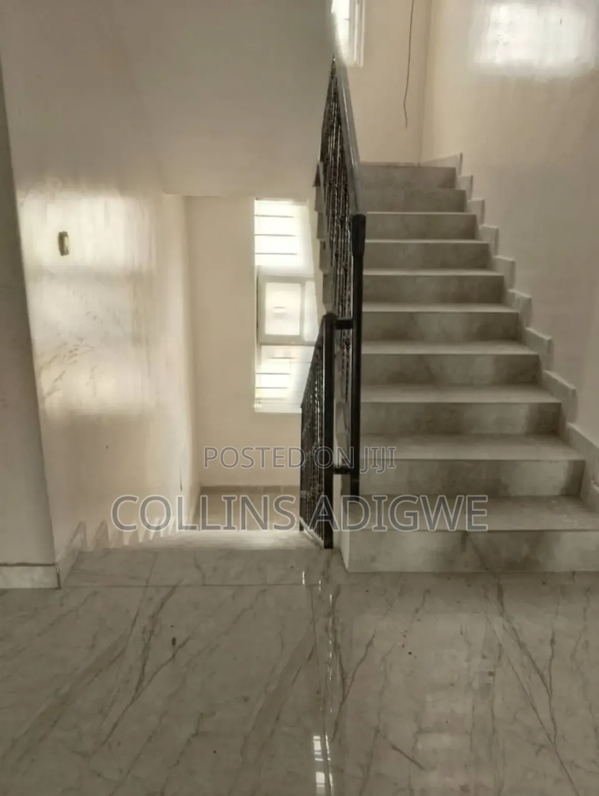 321sqm Office Space Chevron