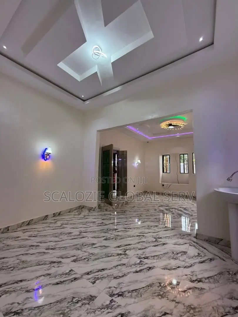4bdrm Bungalow in Army Range Nddc for sale
