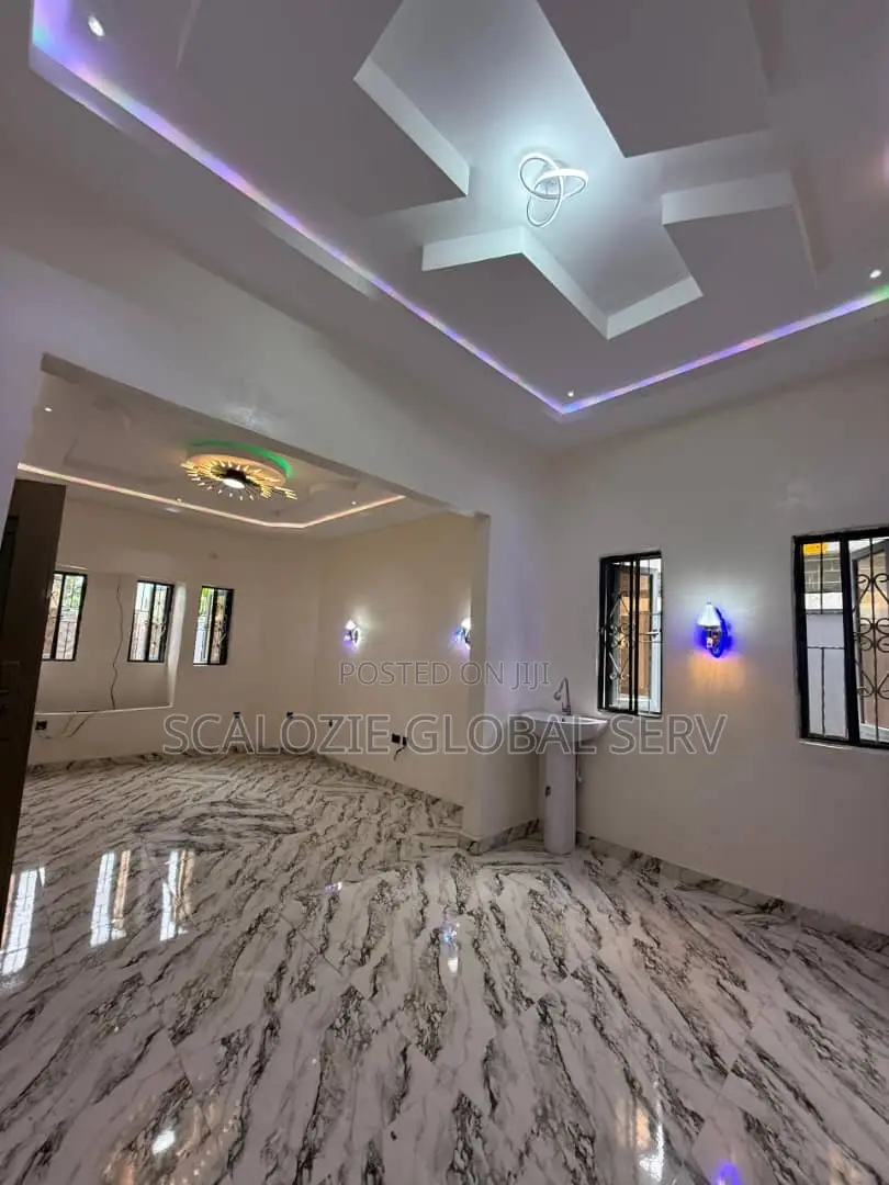 4bdrm Bungalow in Army Range Nddc for sale