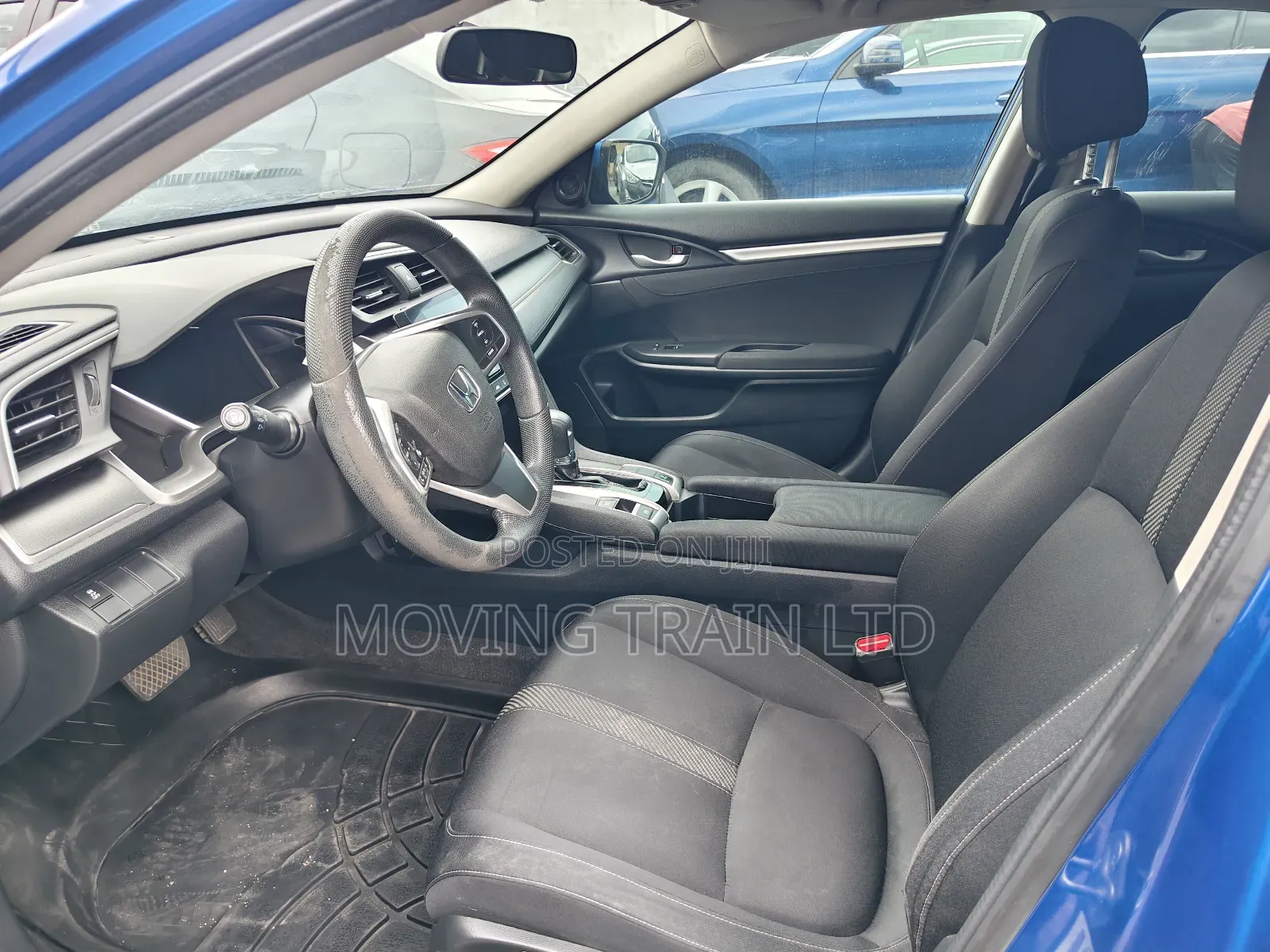 Honda Civic LX 4dr Sedan (1.8L 4cyl 5M) 2015 Blue