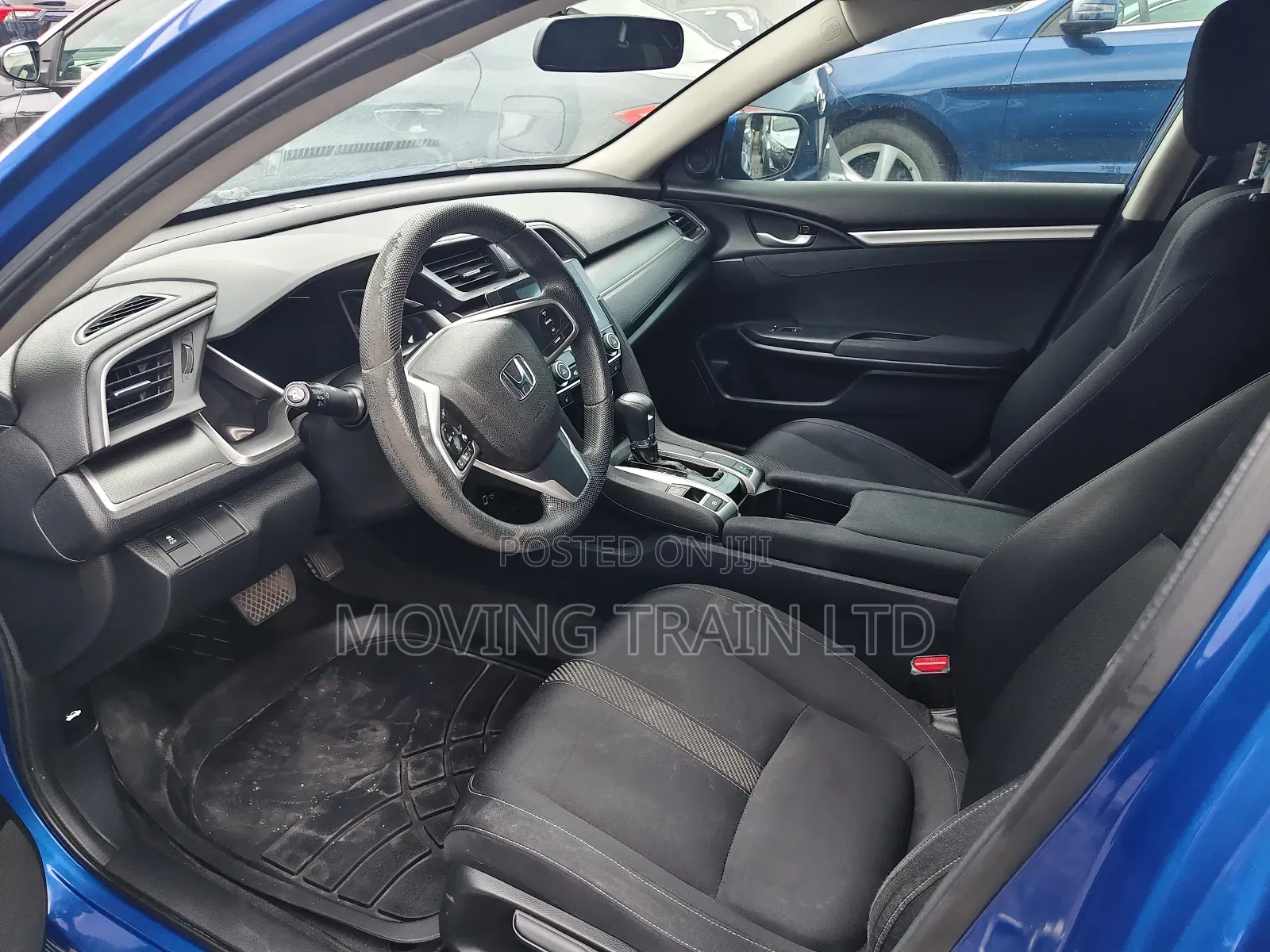 Honda Civic LX 4dr Sedan (1.8L 4cyl 5M) 2015 Blue