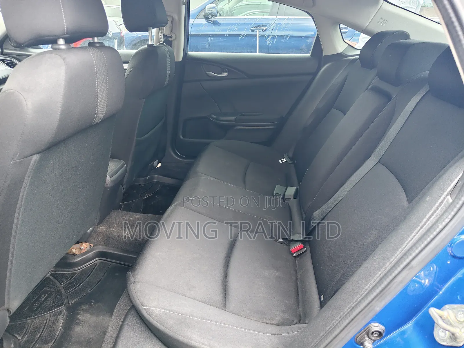 Honda Civic LX 4dr Sedan (1.8L 4cyl 5M) 2015 Blue
