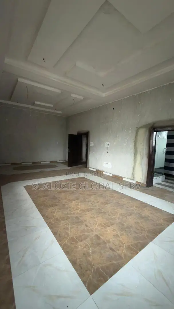 5bdrm Duplex in Peter Odili for sale