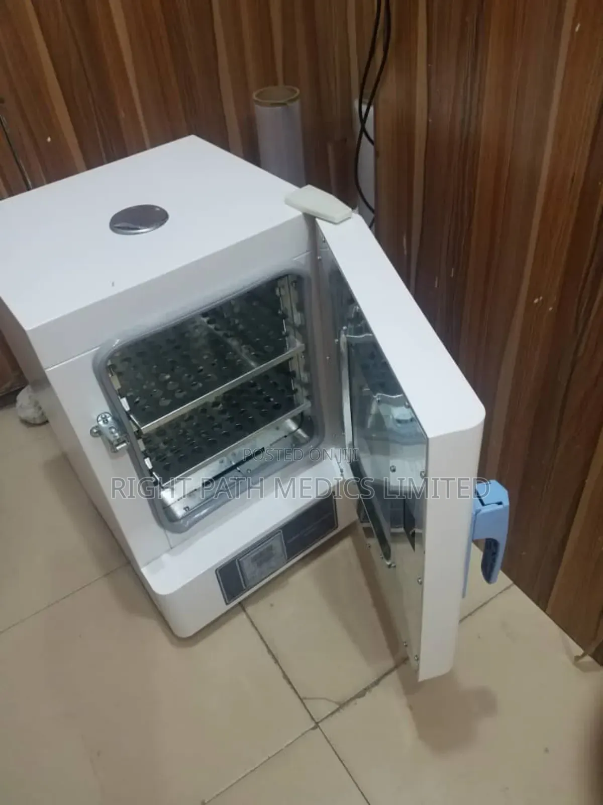 Laboratory Incubator 20 Liters