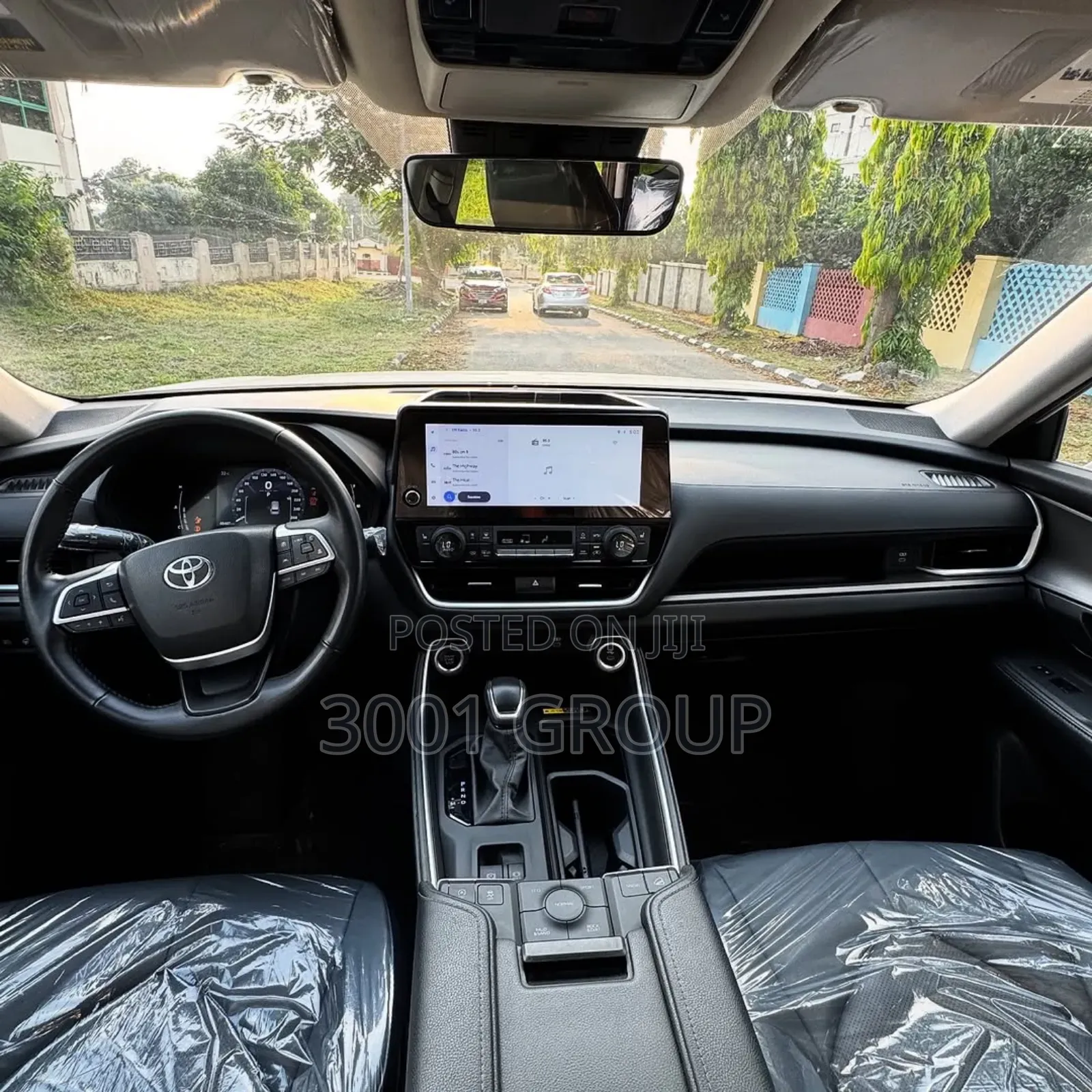 Toyota Highlander XLE AWD 2024 White