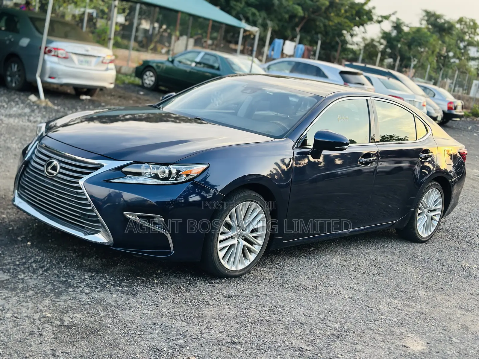 Lexus ES 350 FWD 2018 Blue