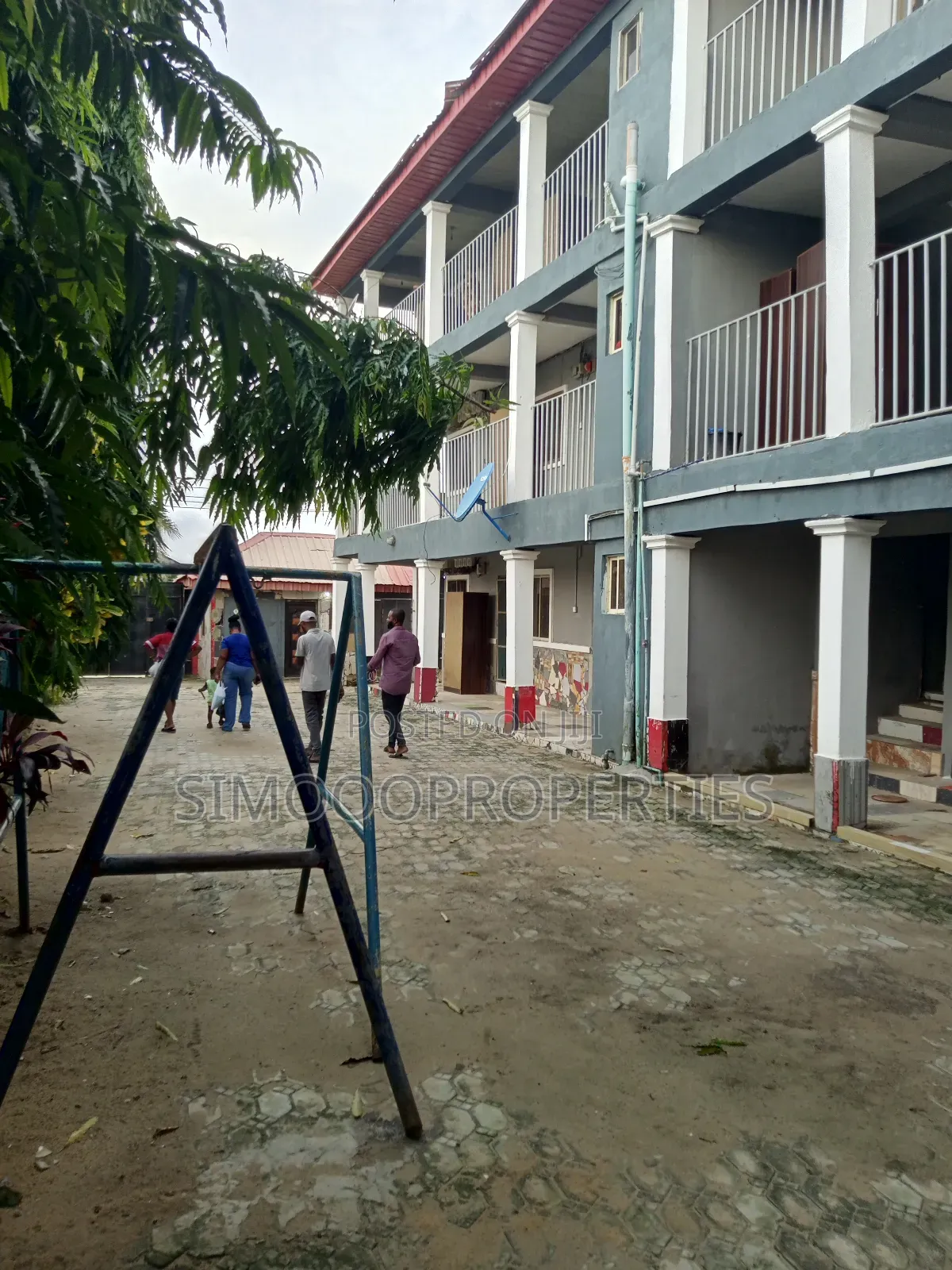 2bdrm Block of Flats in Sunveiw Estate, Awoyaya for rent
