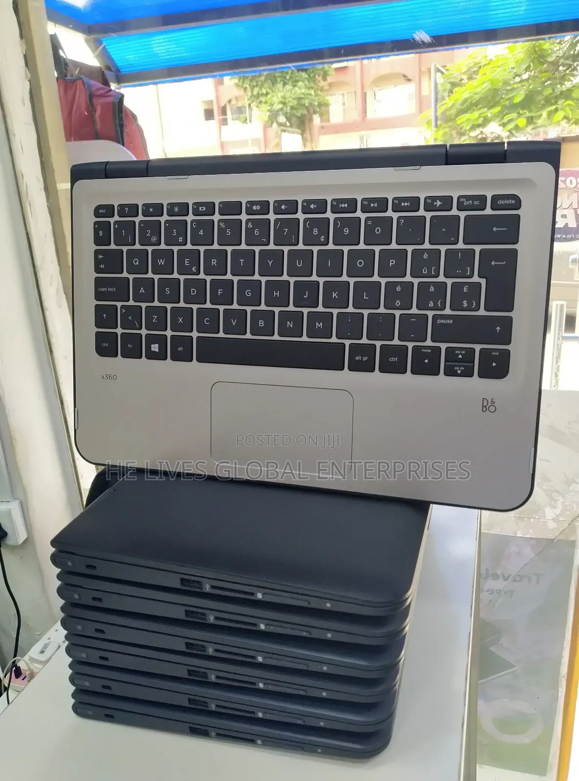 Laptop HP X360 310 G2 4GB Intel Pentium SSD 128GB