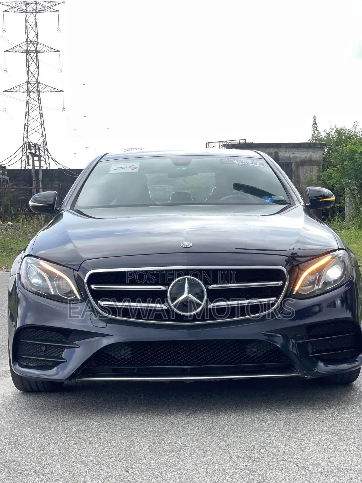 Mercedes-Benz E300 2018 Blue