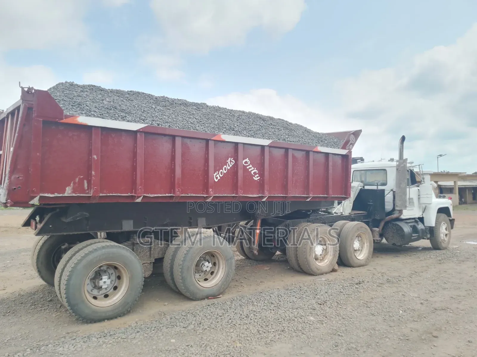 Hard Black Aggregate
