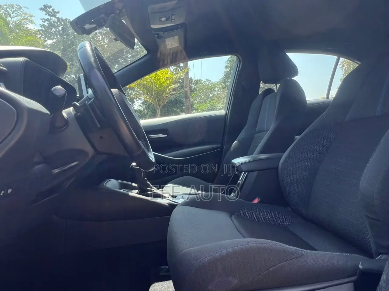 Toyota Corolla SE 2020 White