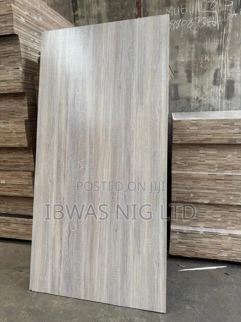 High Quality MDF and Blockboard Available in Different Colour
