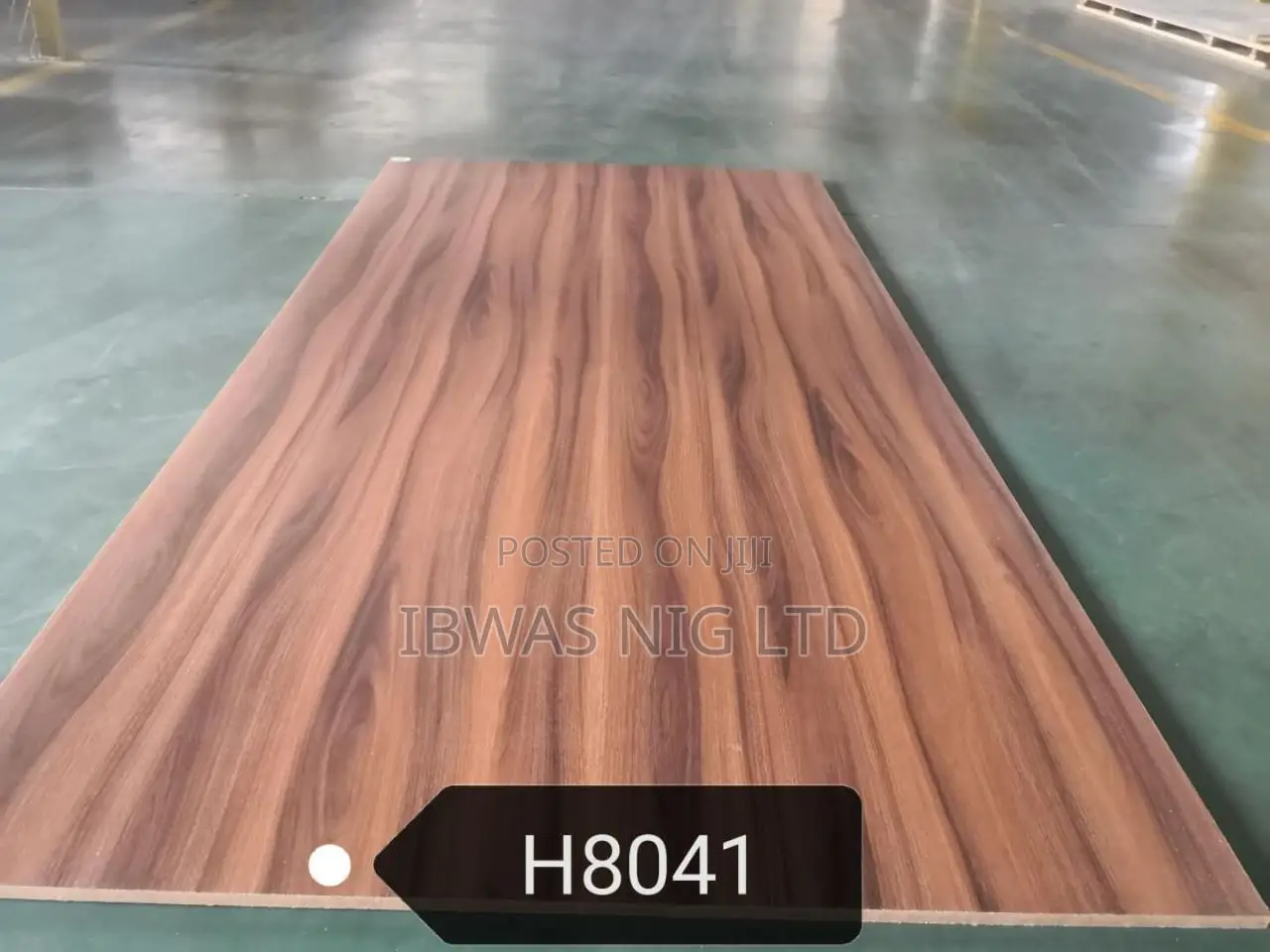 High Quality MDF and Blockboard Available in Different Colour