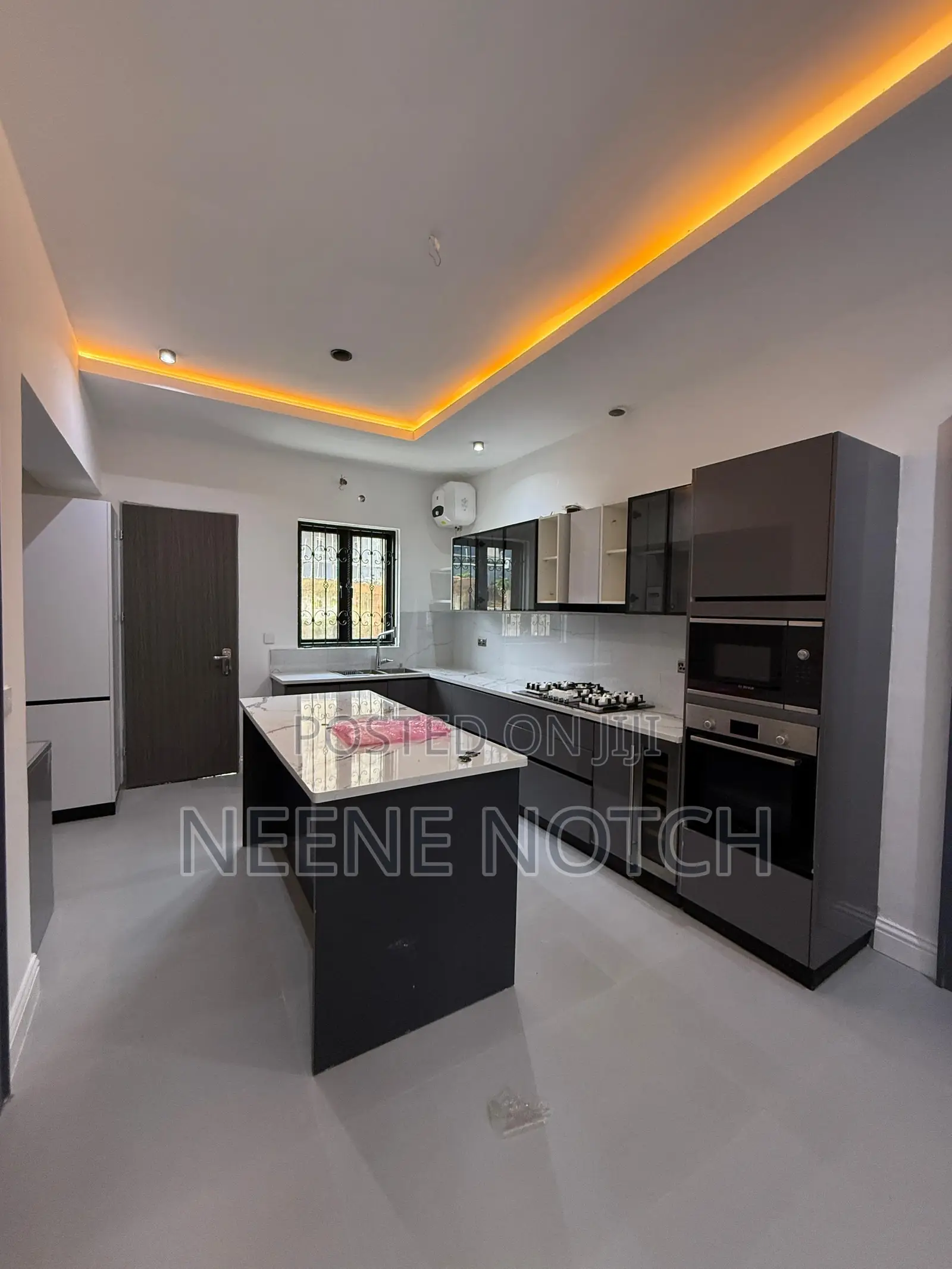 Furnished 6bdrm Duplex in Coza Street, Guzape District for sale
