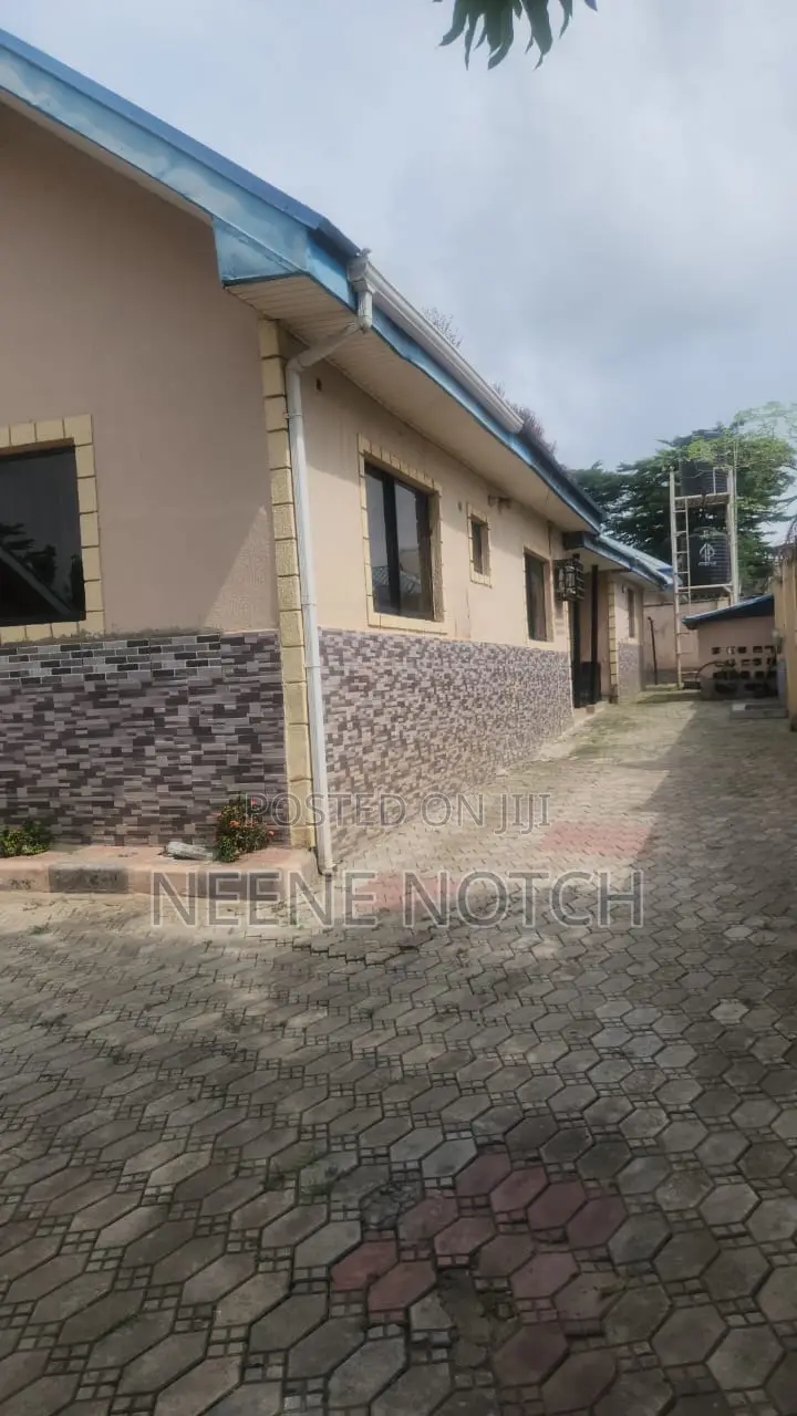 Furnished 3bdrm Bungalow in Suncity Estate, Galadimawa for rent