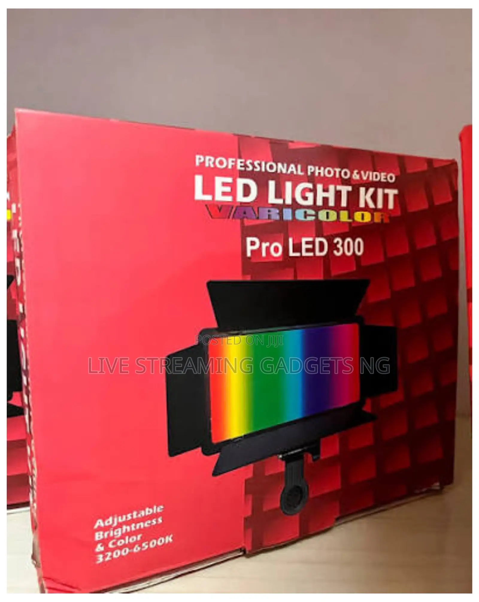 Pro Led 300 RGB Rechargeable Light