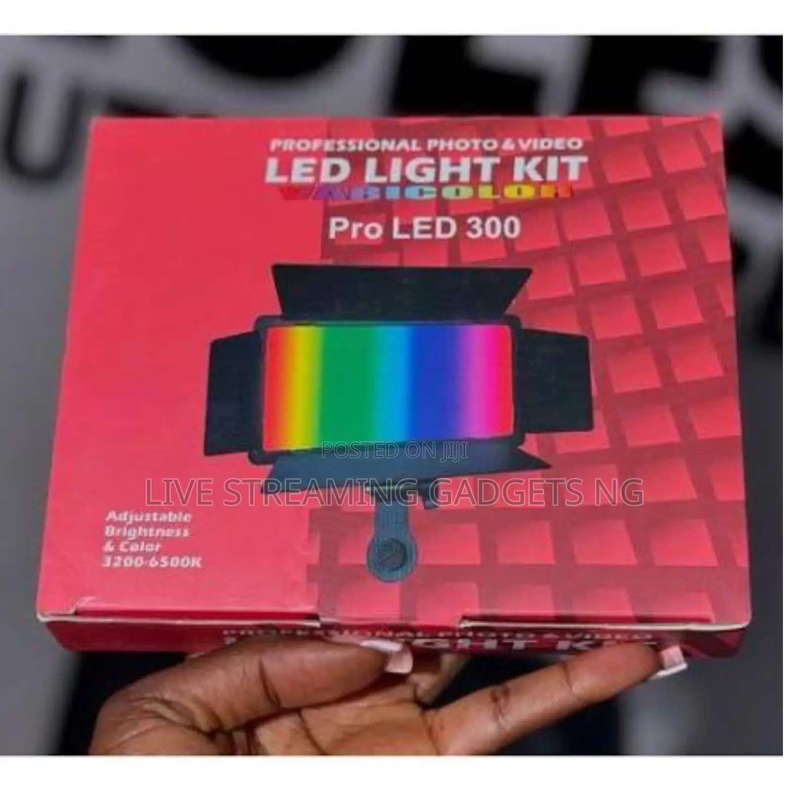 Pro Led 300 RGB Rechargeable Light