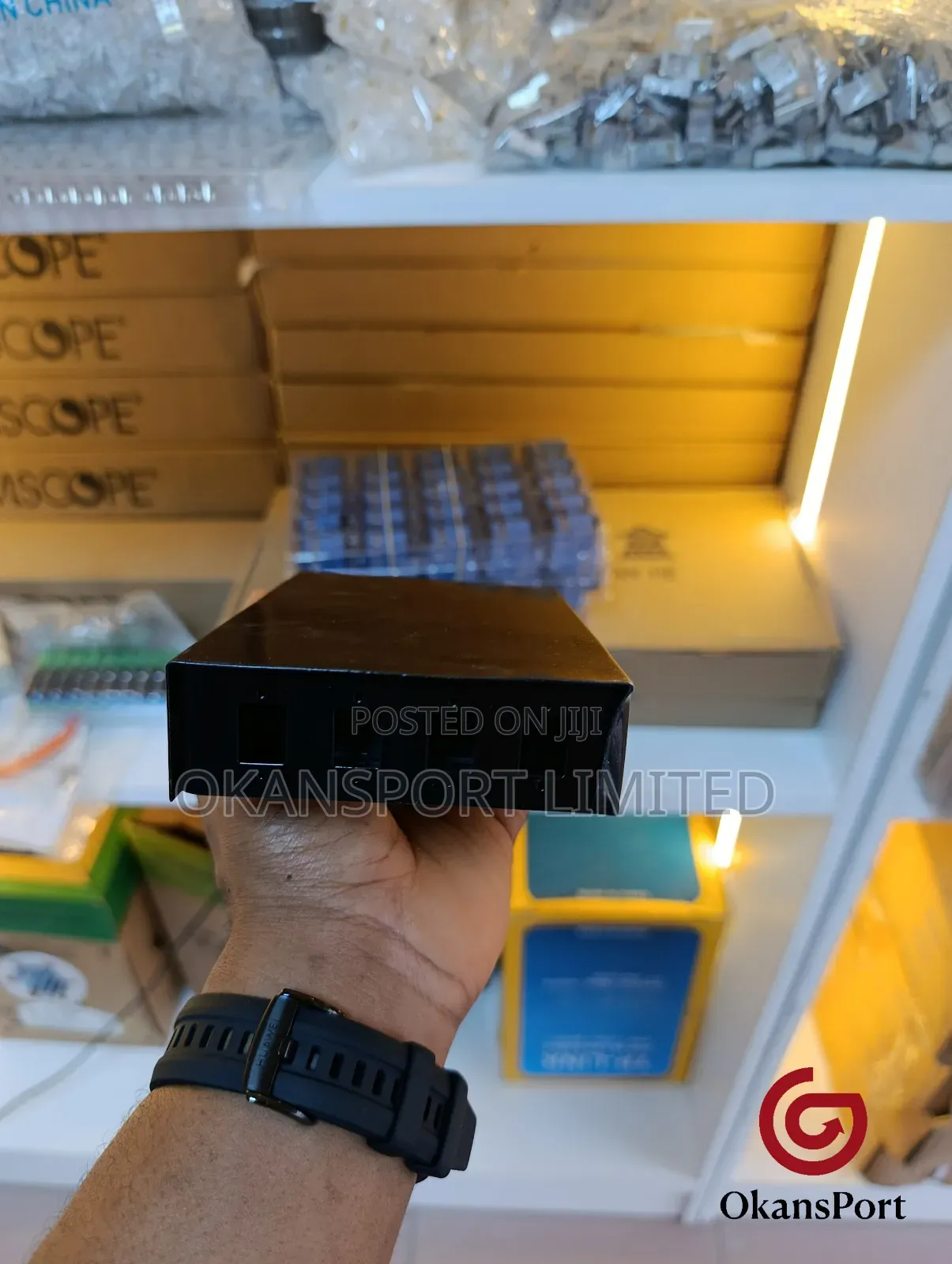 4-Port Fiber Optic Patch Panel Wall/Rack Mount Sc/Lc Enclosure