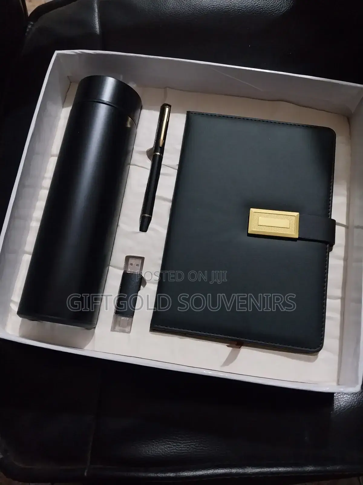 4 in 1 Corporate Business Gift Set-Black