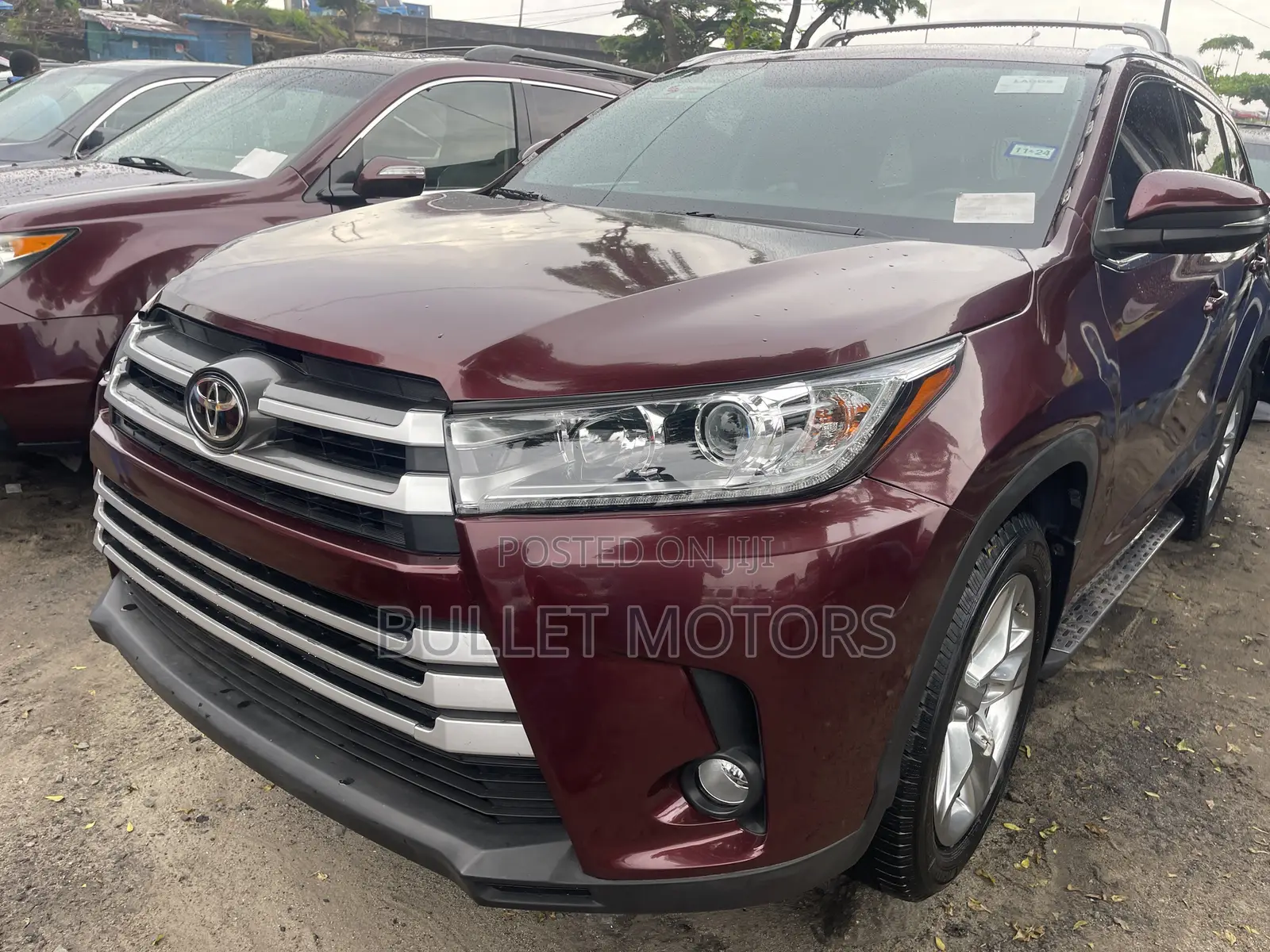 Toyota Highlander Limited 4dr SUV AWD (3.5L 6cyl 6A) 2015 Red