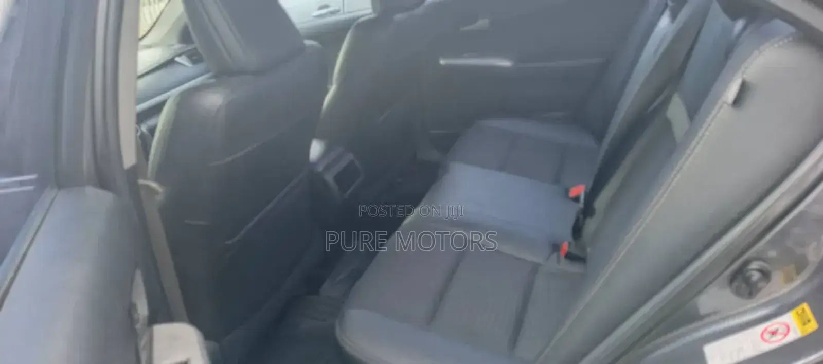 Toyota Camry SE 4dr Sedan (2.5L 4cyl 6A) 2012 Gray