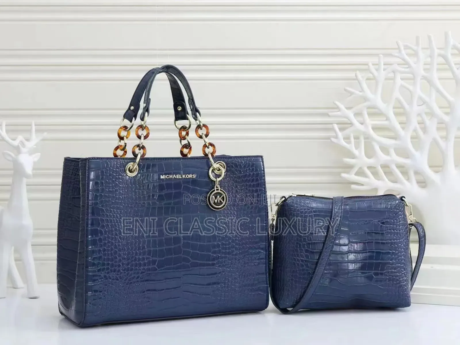 Pure Quality Luxury Women's Handbags Michael Kors Well Banded Package