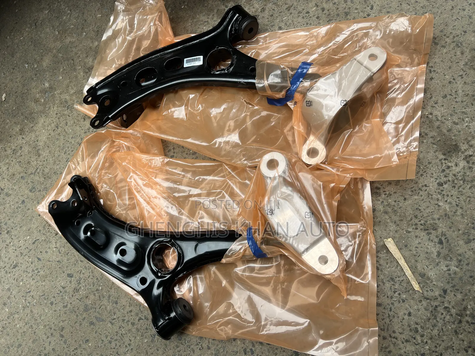 Front Lower Arms / Control Arms 2023/2024/2025 Hrv