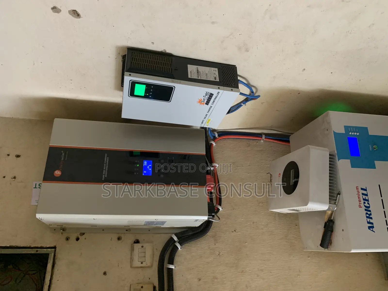 Solar Panels,Inverter,Batteries
