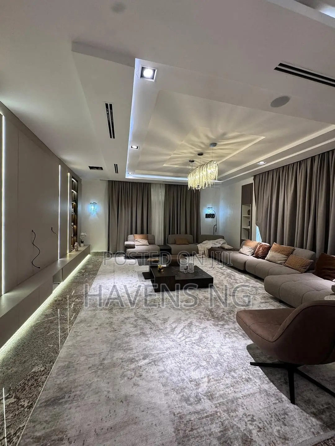 Furnished 5bdrm Duplex in Katampe Extension for sale