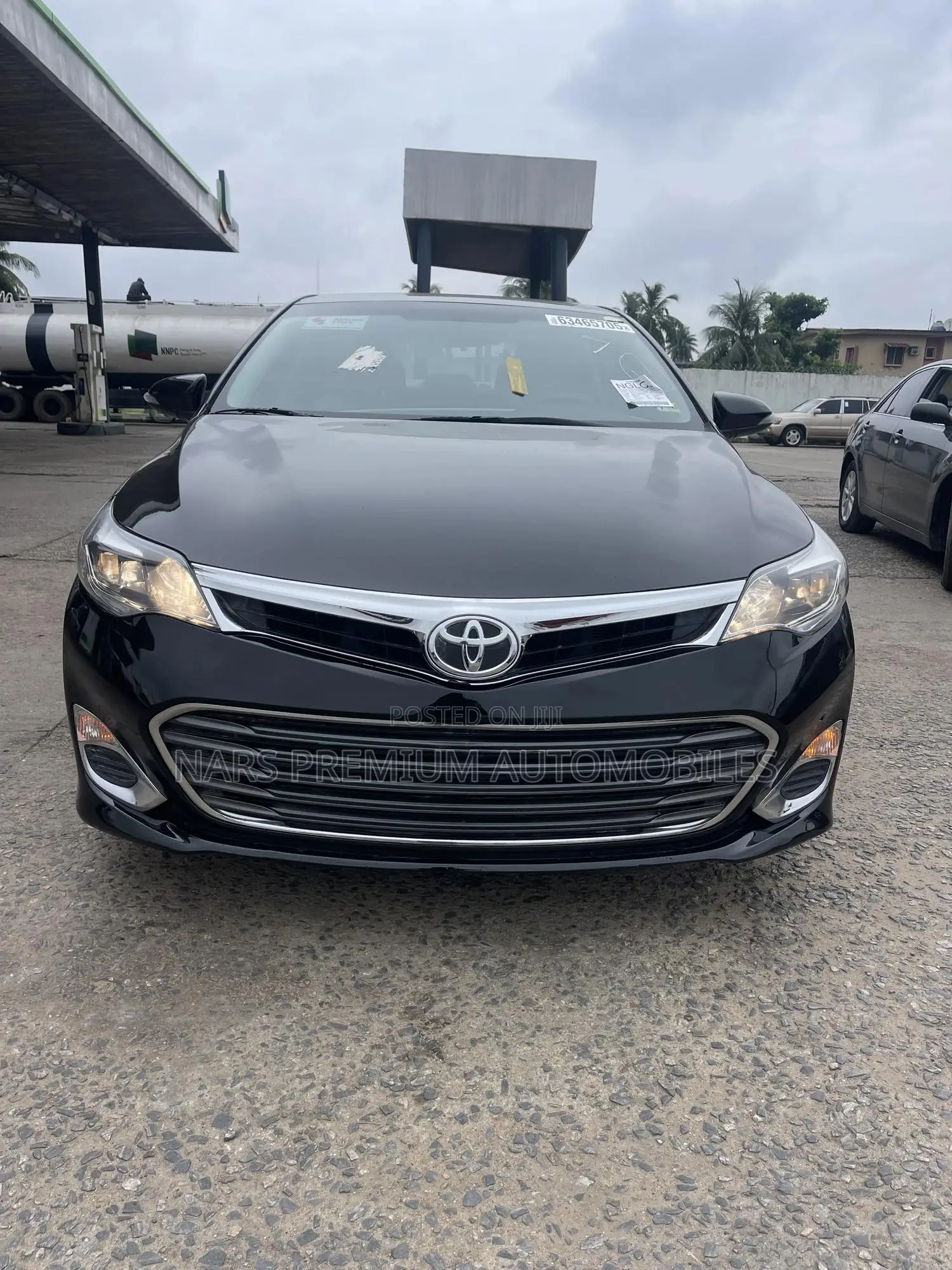 Toyota Avalon XLE 4dr Sedan (3.5L 6cyl 6A) 2015 Black
