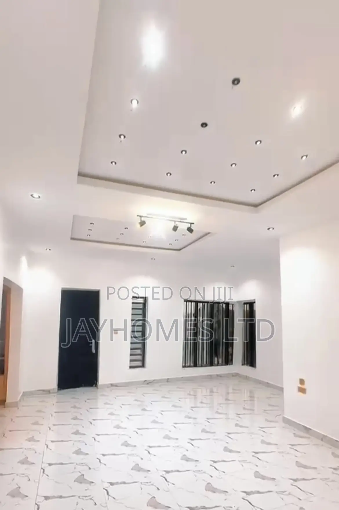 5 Bedroom Standard Duplex With Swimming Pool for Sale in Asaba