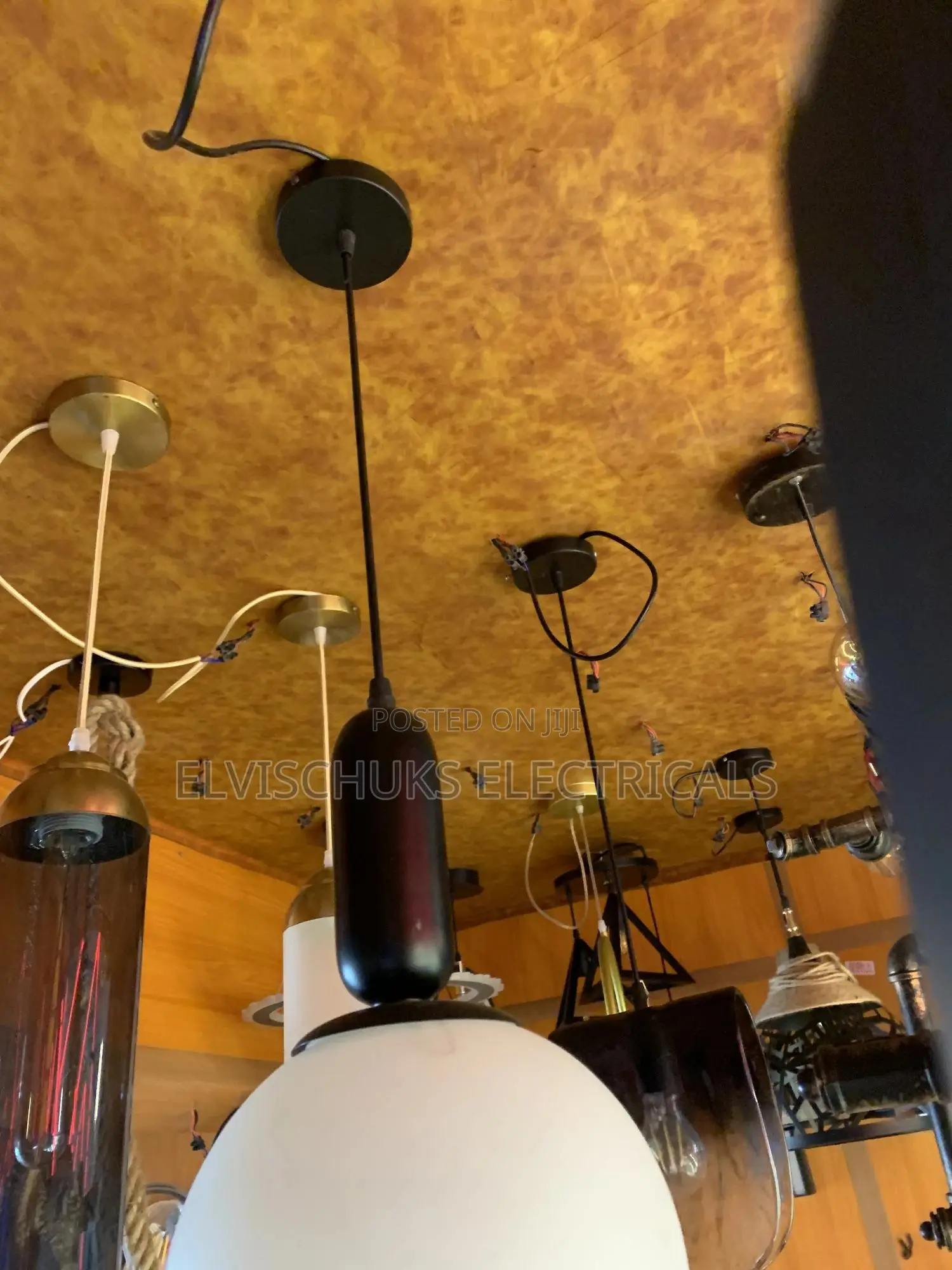 Luxury Frosted Glass Pendant Light – Modern Elegance