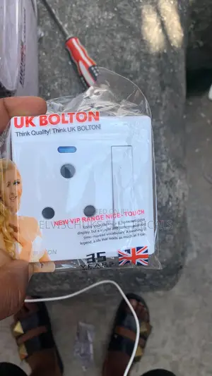 15amps Uk Bolton Socket – Durable Safe