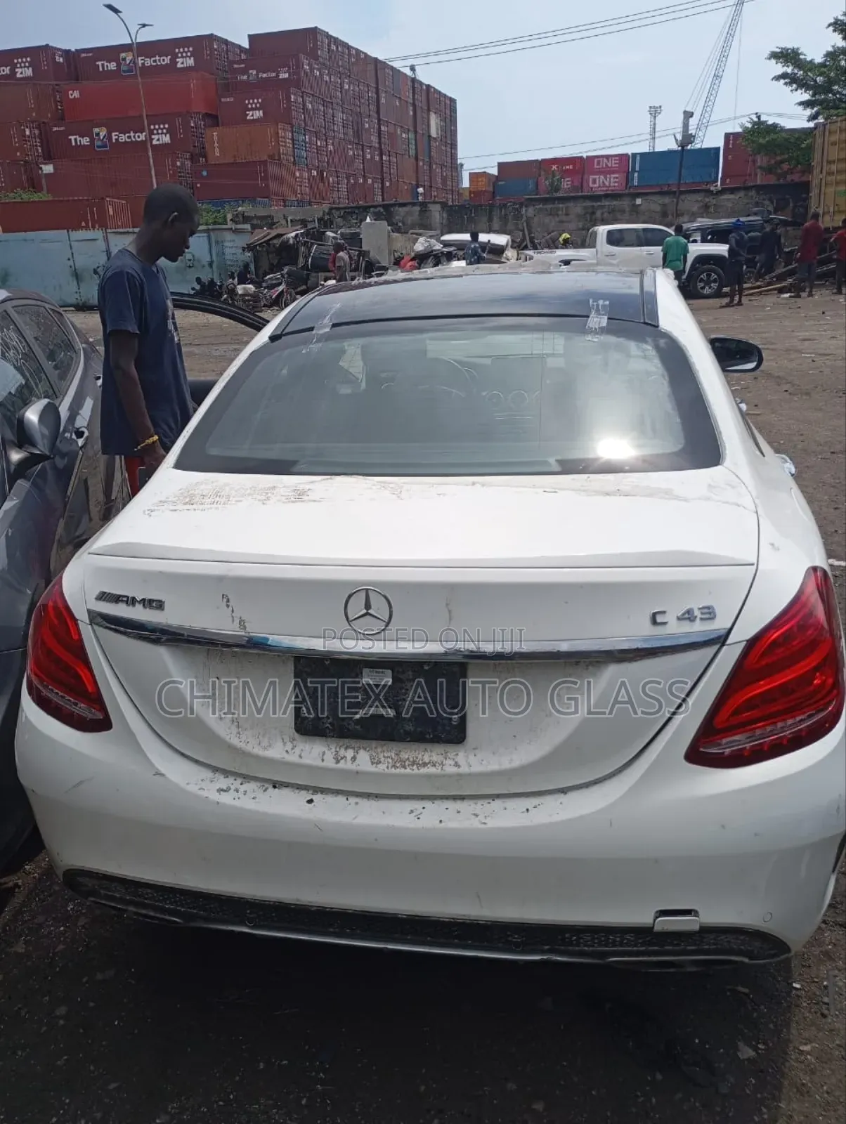 C300 2015 Back Glass & Last Panoramic Roof Glass Available