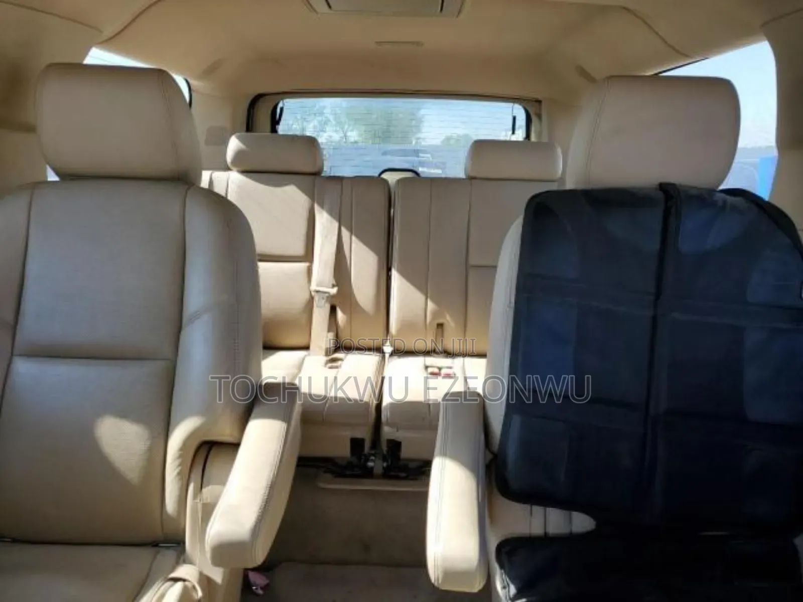 Cadillac Escalade ESV 2012 White